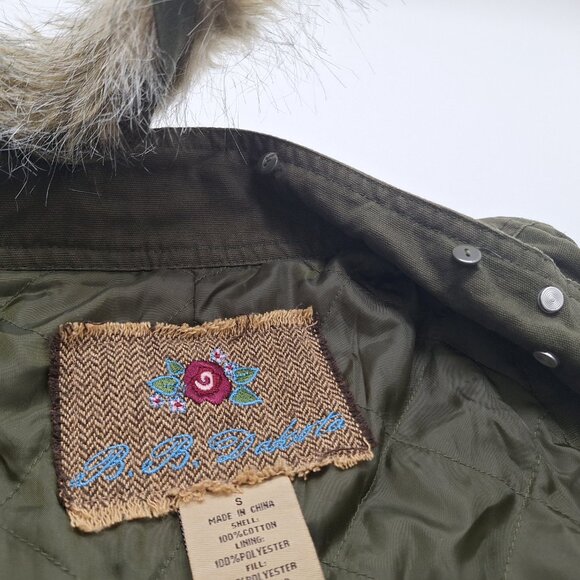 BB Dakota Khaki Quilted Cotton Vest with Detachable Faux Fur Collar Size Small - Picture 7 of 17